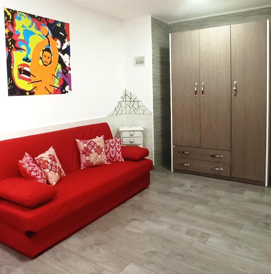 Napoli Pop Chiaia Apartman Kültér fotó