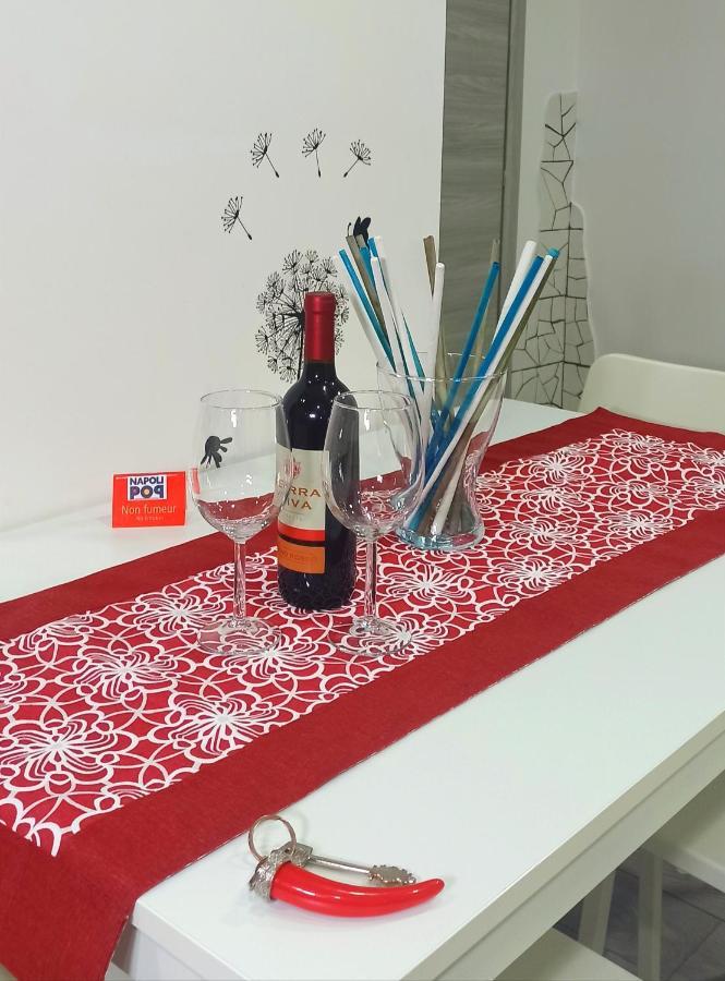 Napoli Pop Chiaia Apartman Kültér fotó