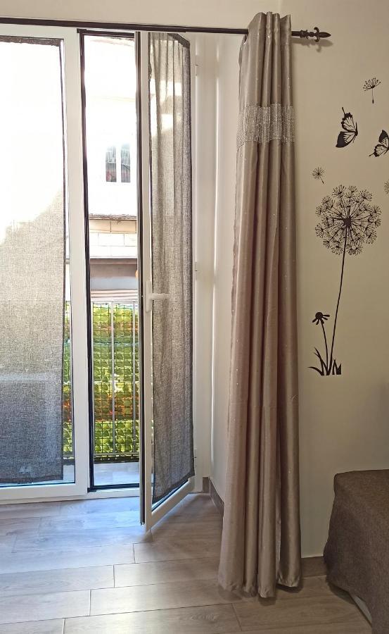 Napoli Pop Chiaia Apartman Kültér fotó